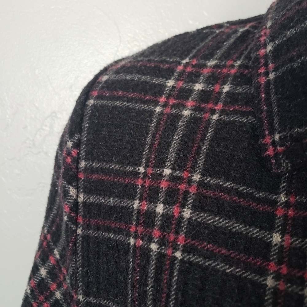Daytrip Small Black Plaid Long Sleeve Shirt Lace Up Sides Pink White Soft Top - Picture 7 of 10